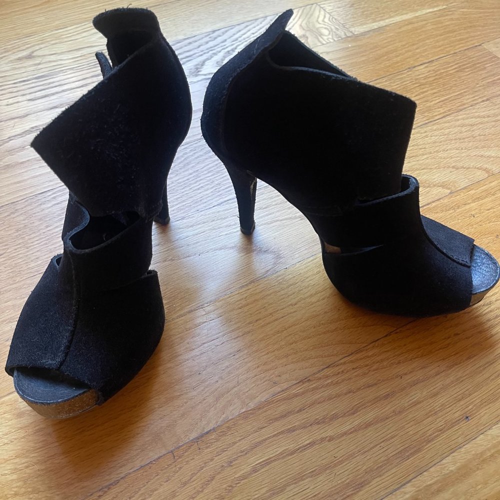 Pedro Garcia ‘Charlie’ Black Suede Platform Cut Out Bootie in 36.5